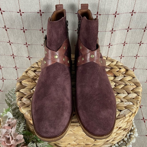 Kork-Ease “Kenai” Studded Ankle Boots Bootie Burgundy Suede Buckle Strap Sz 6.5 - Picture 3 of 7